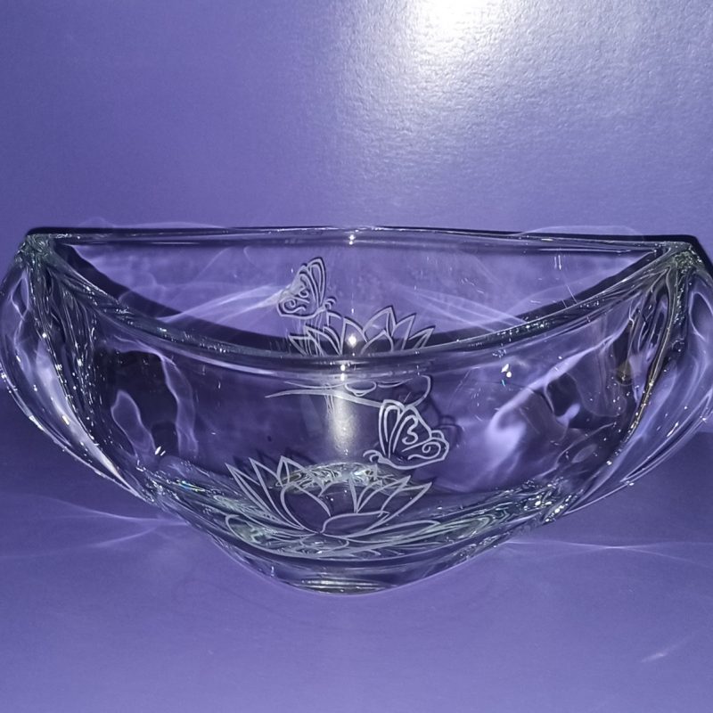 Skodelice različnih velikosti in vzorcev (po dogovoru)